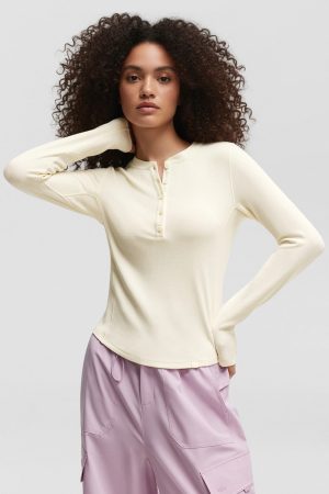 HenleyHaven – Women’s Henley Base Layer Long Sleeve Shirt